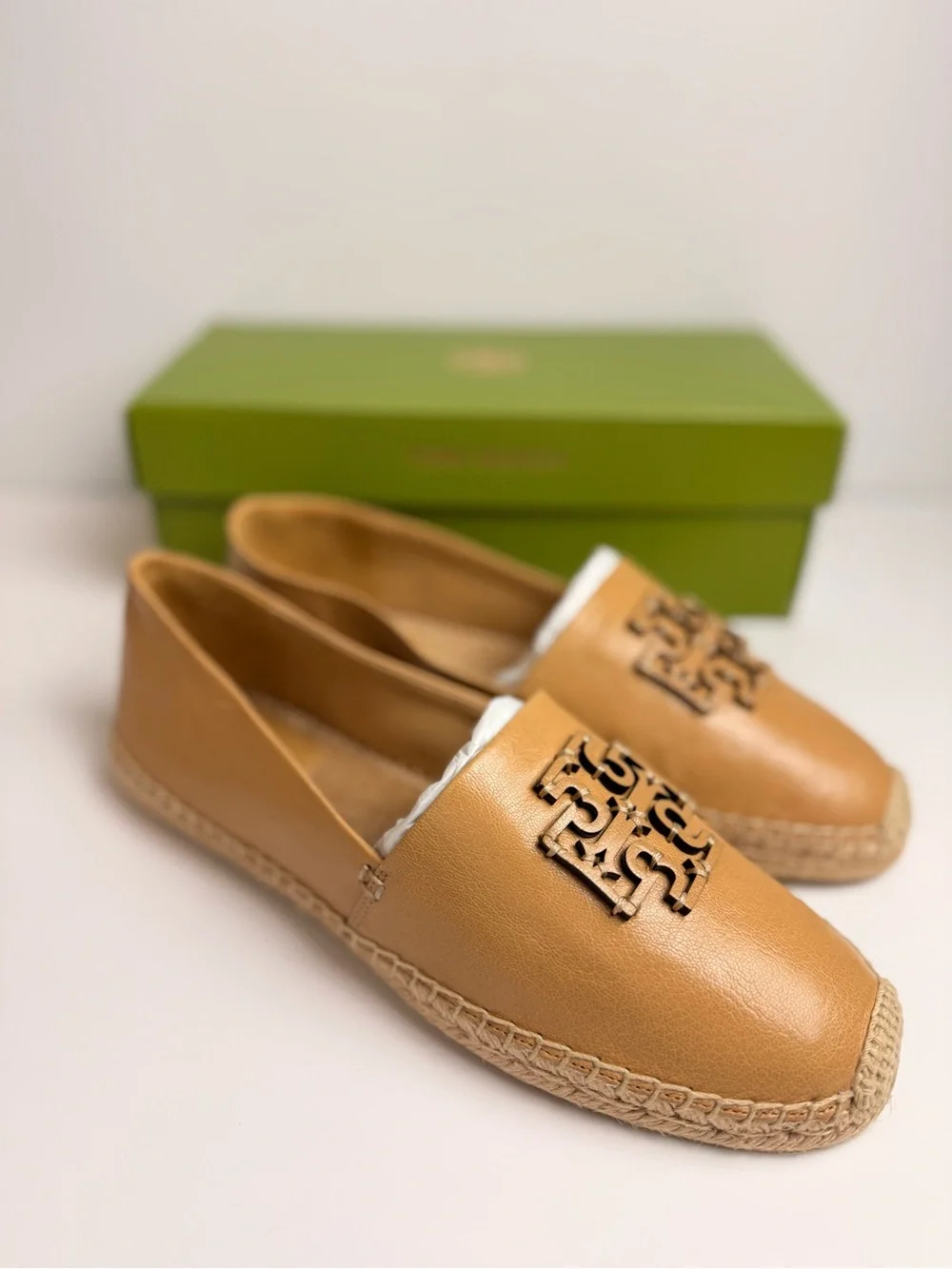 Tory Burch Cut-Out Logo Leather Espadrille Flats Ginger Shortbread US 11